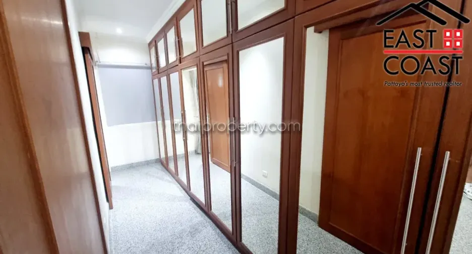 Casa en alquiler y en venta de 2 habitaciones en Bang Lamung, Chonburi