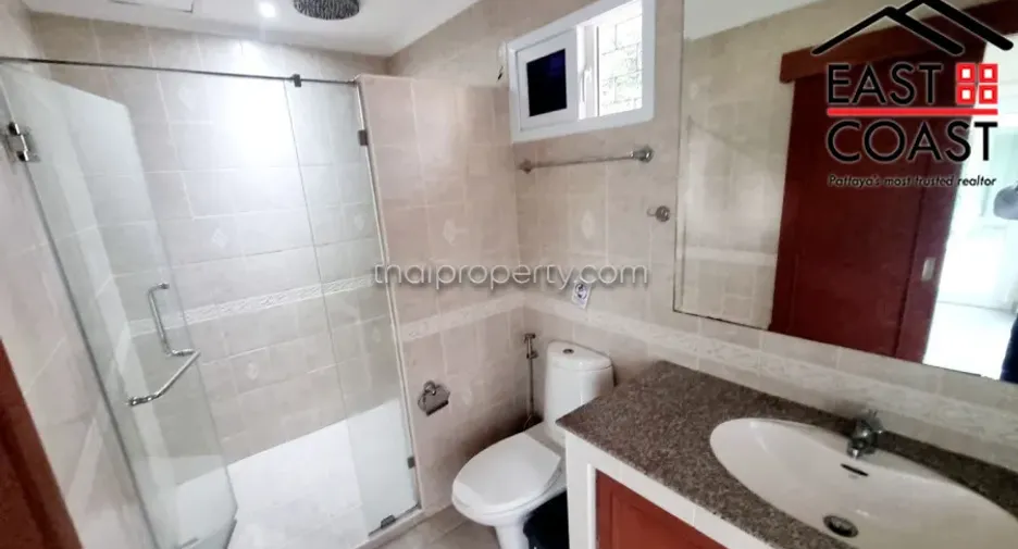 Casa en alquiler y en venta de 2 habitaciones en Bang Lamung, Chonburi