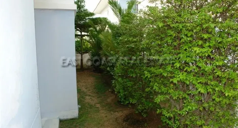 For rent and for sale 3 bedrooms house in Bang Lamung, Chonburi