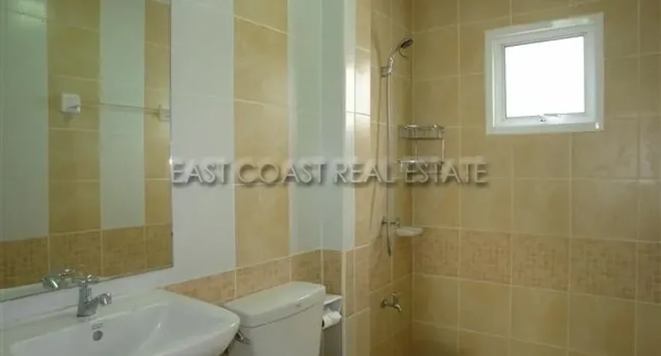 For rent and for sale 3 bedrooms house in Bang Lamung, Chonburi