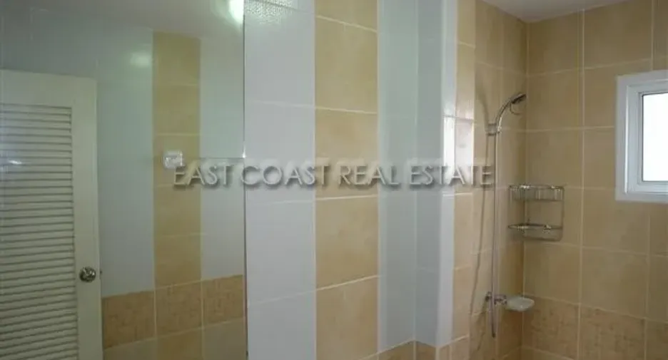 For rent and for sale 3 bedrooms house in Bang Lamung, Chonburi