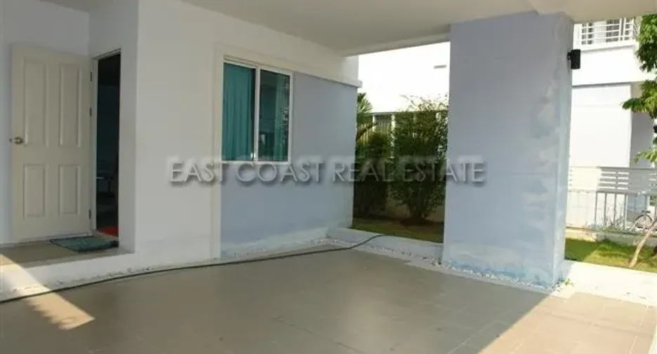 For rent and for sale 3 bedrooms house in Bang Lamung, Chonburi
