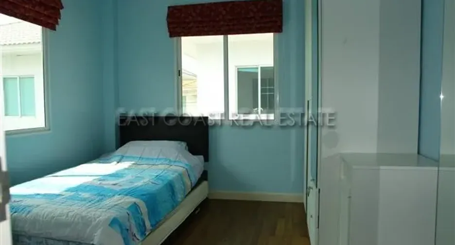 For rent and for sale 3 bedrooms house in Bang Lamung, Chonburi