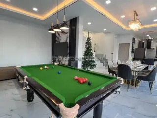 Casa en alquiler y en venta de 4 habitaciones en Bang Lamung, Chonburi