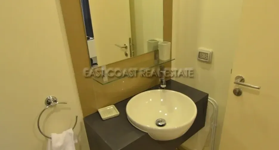For rent 1 bed condo in Bang Lamung, Chonburi