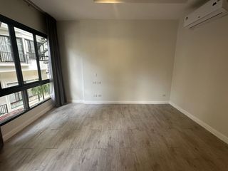 出租 2 卧室 联排别墅 在 Khlong Toei, 曼谷
