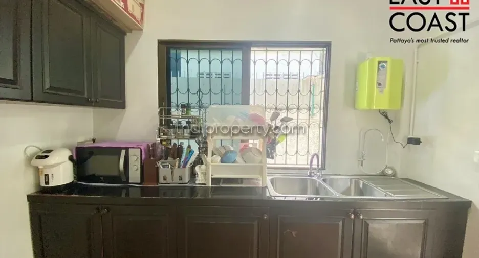 For rent and for sale 3 bedrooms house in Bang Lamung, Chonburi