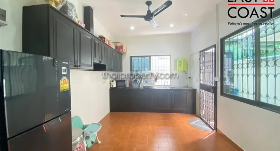 For rent and for sale 3 bedrooms house in Bang Lamung, Chonburi