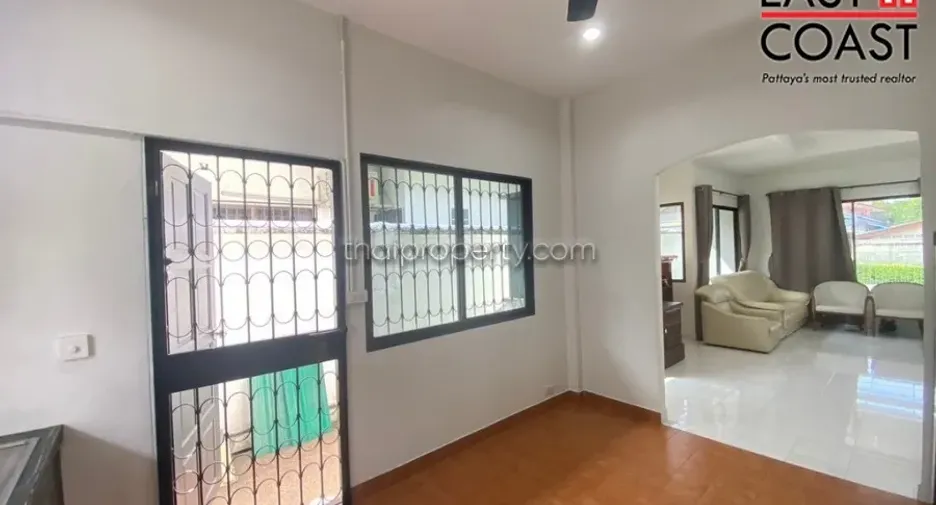 For rent and for sale 3 bedrooms house in Bang Lamung, Chonburi
