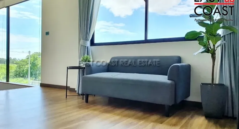 For rent and for sale 4 bedrooms house in Bang Lamung, Chonburi