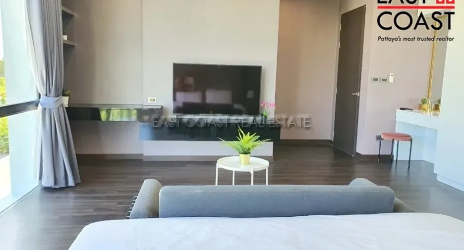 For rent and for sale 4 bedrooms house in Bang Lamung, Chonburi