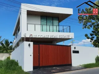 For Rent 4 Bedroom House In Bang Lamung, Chonburi