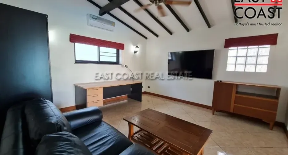 出租 4 卧室 独立屋 在 Bang Lamung, Chon Buri