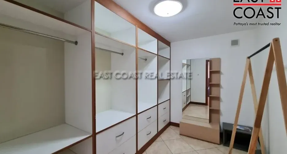 出租 4 卧室 独立屋 在 Bang Lamung, Chon Buri