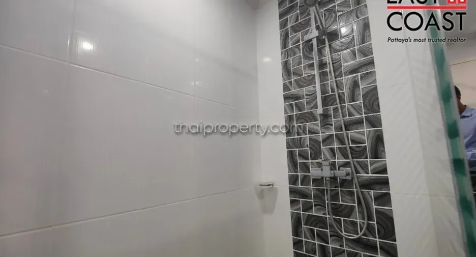 For rent 2 bedrooms condo in Bang Lamung, Chonburi