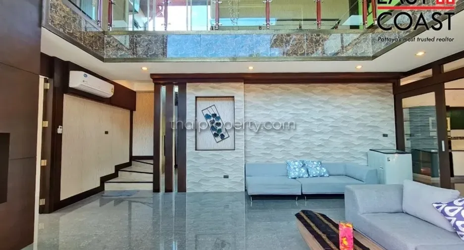 Haus zur Miete und zum Kauf mit 4 Zimmer in Huay Yai, Pattaya