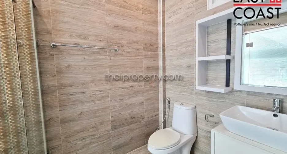 Haus zur Miete und zum Kauf mit 4 Zimmer in Huay Yai, Pattaya