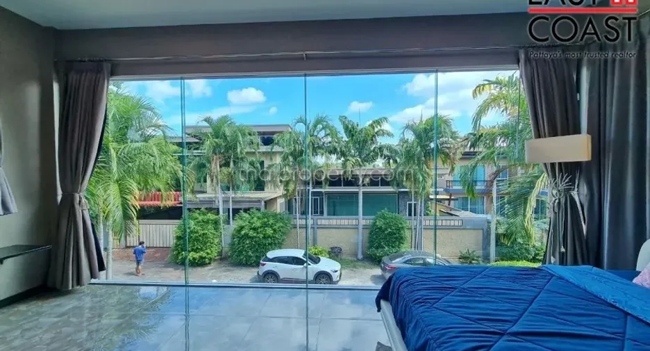 Haus zur Miete und zum Kauf mit 4 Zimmer in Huay Yai, Pattaya