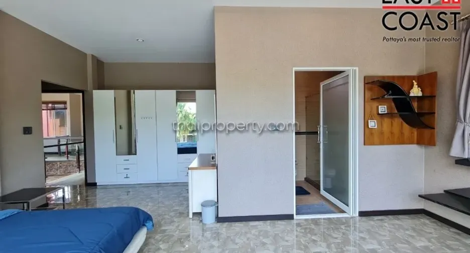 Haus zur Miete und zum Kauf mit 4 Zimmer in Huay Yai, Pattaya