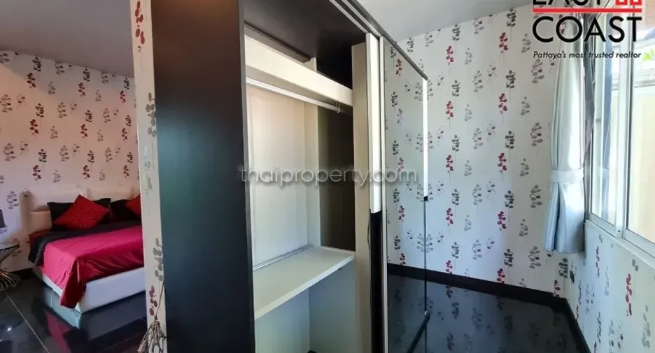 Haus zur Miete und zum Kauf mit 4 Zimmer in Huay Yai, Pattaya