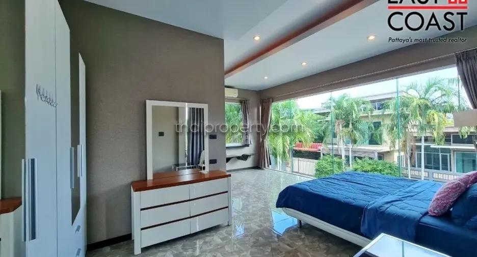 Haus zur Miete und zum Kauf mit 4 Zimmer in Huay Yai, Pattaya
