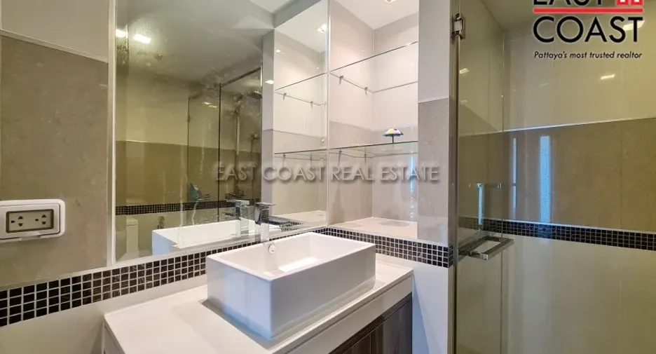 For rent and for sale 1 bed condo in Bang Lamung, Chonburi
