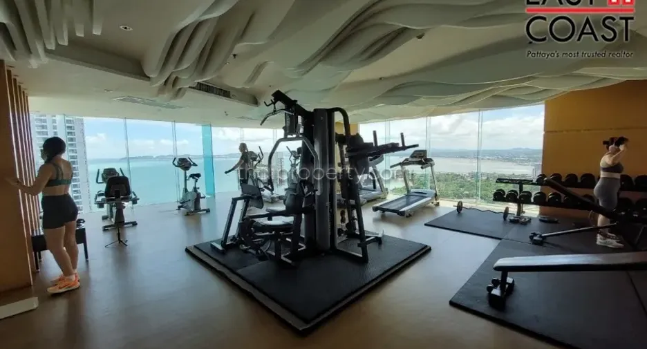 For rent and for sale 1 bed condo in Bang Lamung, Chonburi