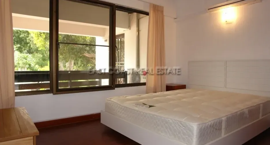 For rent 2 bedrooms condo in Bang Lamung, Chonburi