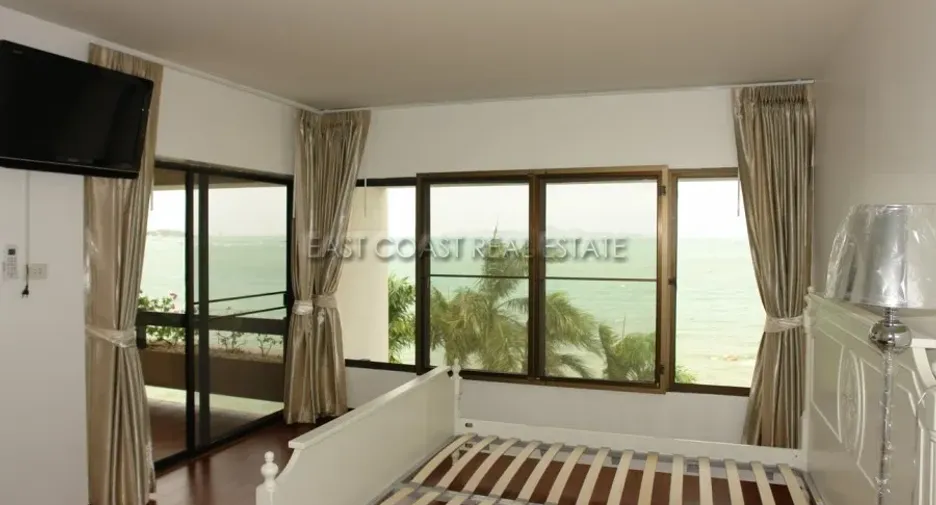 For rent 2 bedrooms condo in Bang Lamung, Chonburi