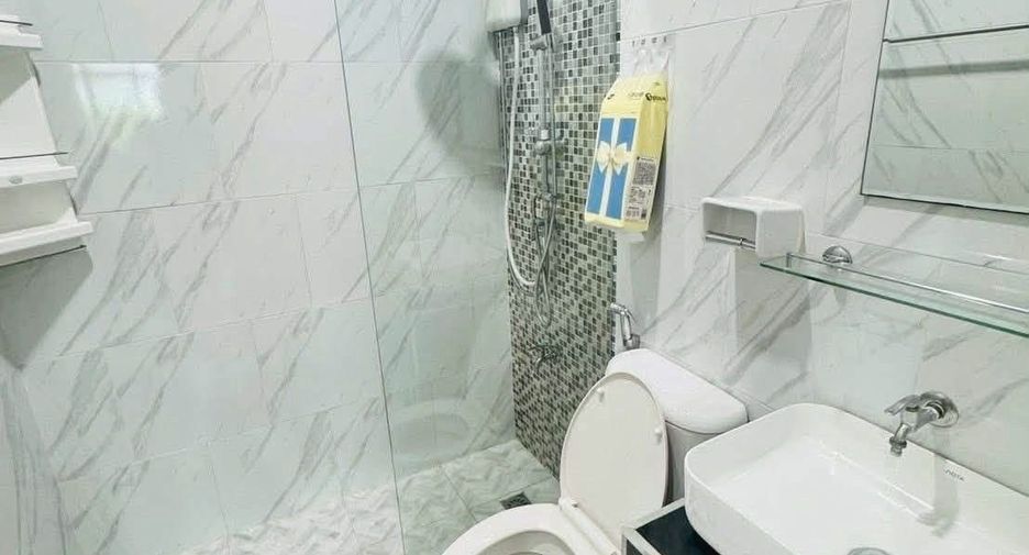 Haus zur Miete mit 2 Zimmer in Mueang Phuket, Phuket