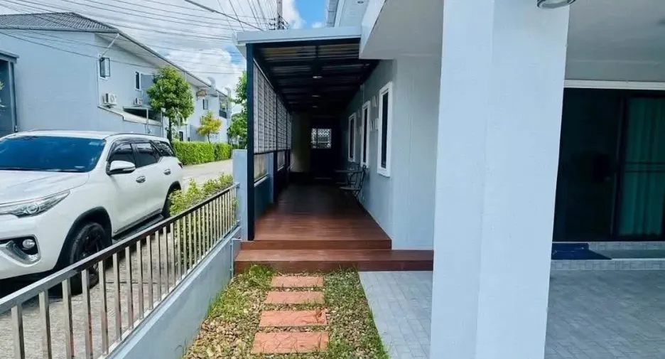Haus zur Miete mit 2 Zimmer in Mueang Phuket, Phuket