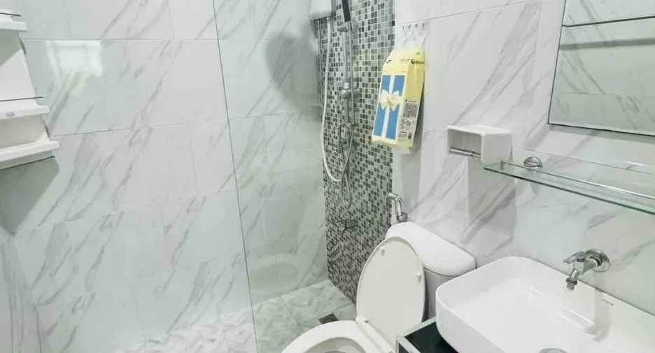 Haus zur Miete mit 2 Zimmer in Mueang Phuket, Phuket