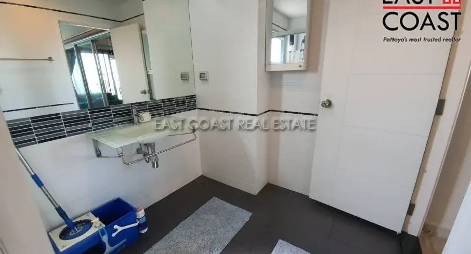 For rent and for sale 1 bed condo in Bang Lamung, Chonburi
