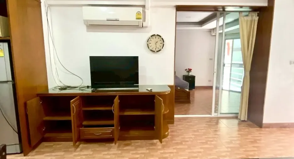 For sale 1 bed condo in Jomtien, Pattaya