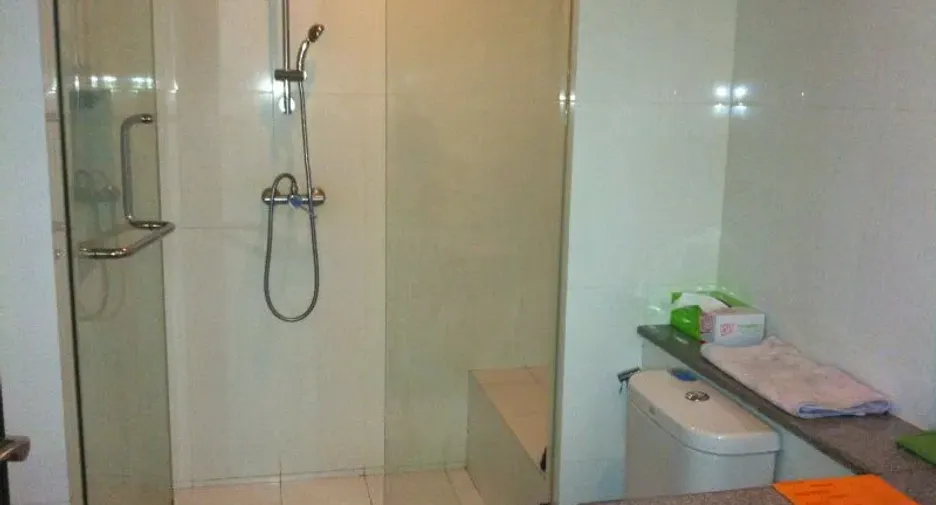 For rent 1 bed condo in Bang Lamung, Chonburi