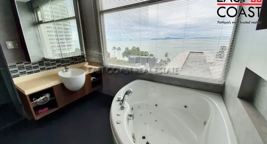For rent and for sale 1 bed condo in Bang Lamung, Chonburi