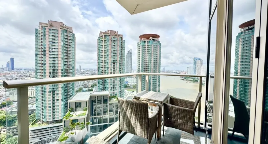 For sale and for rent 3 bedrooms condo in Bang Kho Laem, Bangkok