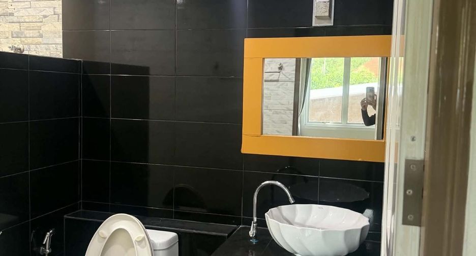 Haus zur Miete mit 4 Zimmer in Kathu, Phuket