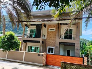 Haus zur Miete mit 4 Zimmer in Kathu, Phuket