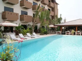 出售 商业空间 在 Bang Lamung, Chon Buri