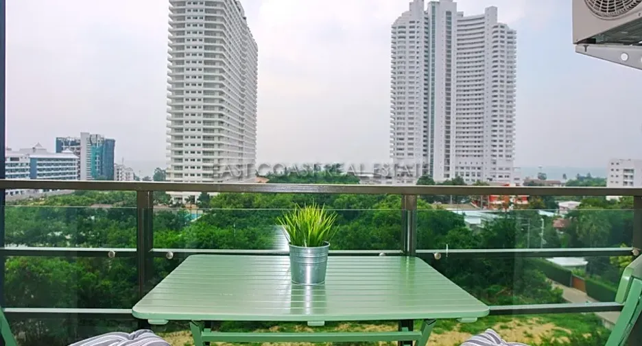For rent and for sale 2 bedrooms condo in Jomtien, Pattaya