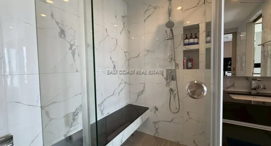 For rent 1 bed condo in Bang Lamung, Chonburi