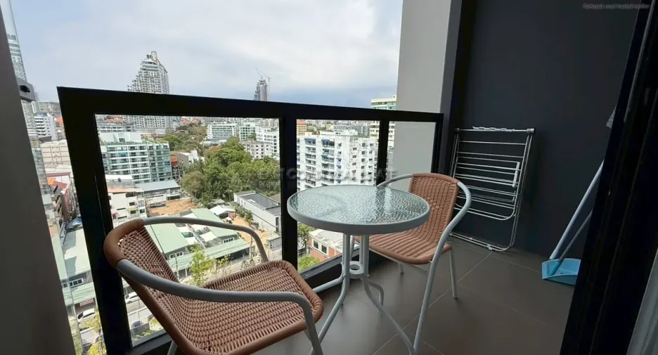 For rent 1 bed condo in Bang Lamung, Chonburi