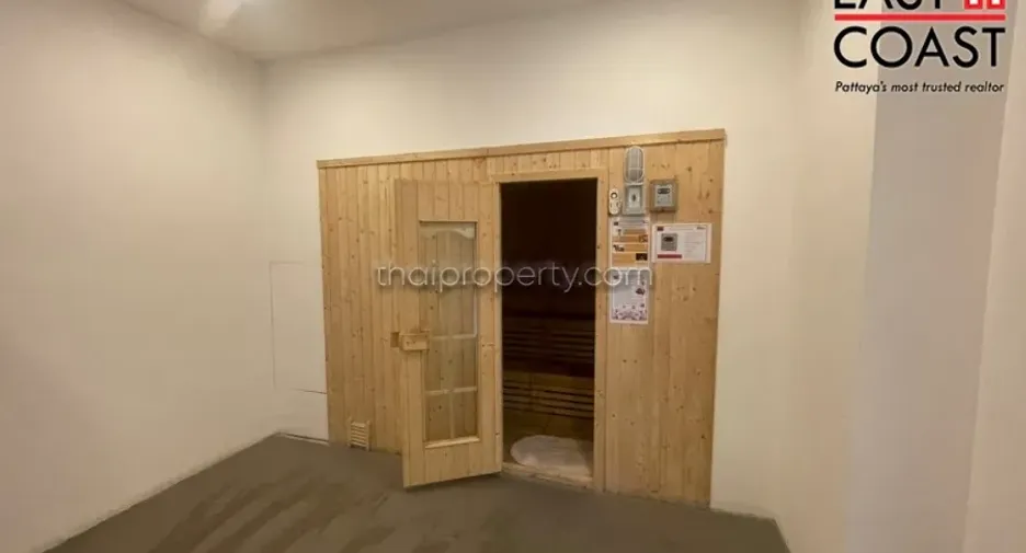 For rent and for sale 1 bed condo in Bang Lamung, Chonburi