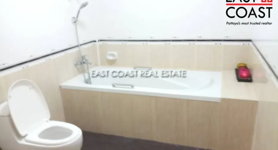 For rent そして for sale 3 ベッドルーム house in Bang Lamung, Chonburi