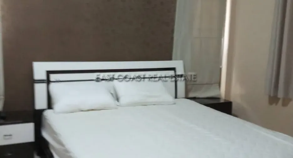 For rent そして for sale 3 ベッドルーム house in Bang Lamung, Chonburi