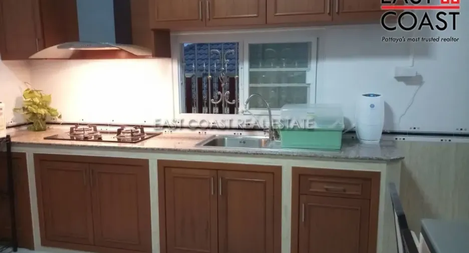 For rent そして for sale 3 ベッドルーム house in Bang Lamung, Chonburi