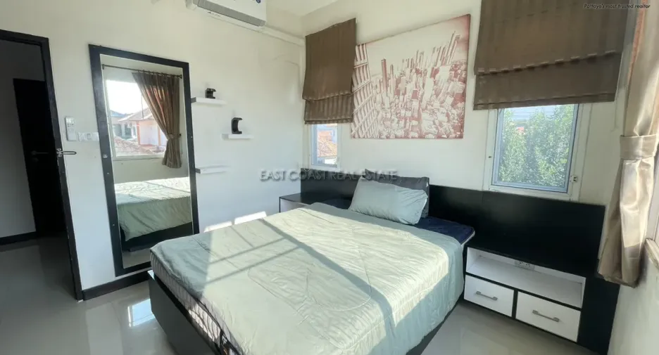 For rent and for sale 3 bedrooms house in Bang Lamung, Chonburi