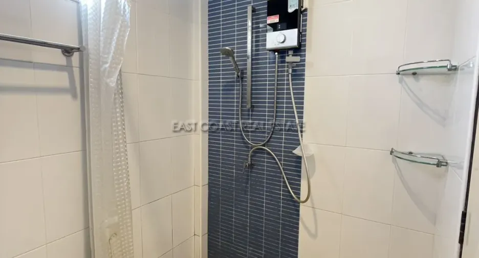 For rent and for sale 3 bedrooms house in Bang Lamung, Chonburi