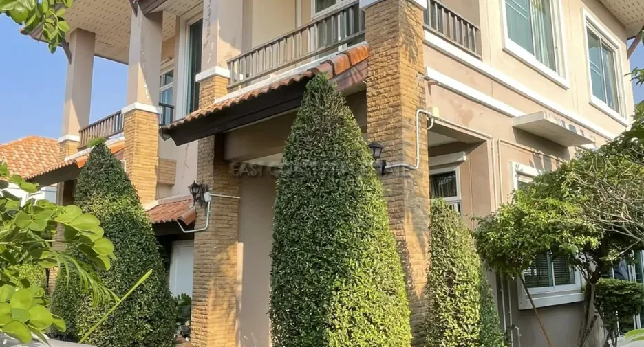 For rent and for sale 3 bedrooms house in Bang Lamung, Chonburi